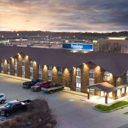 Travelodge By Wyndham Элкхарт Экстерьер фото