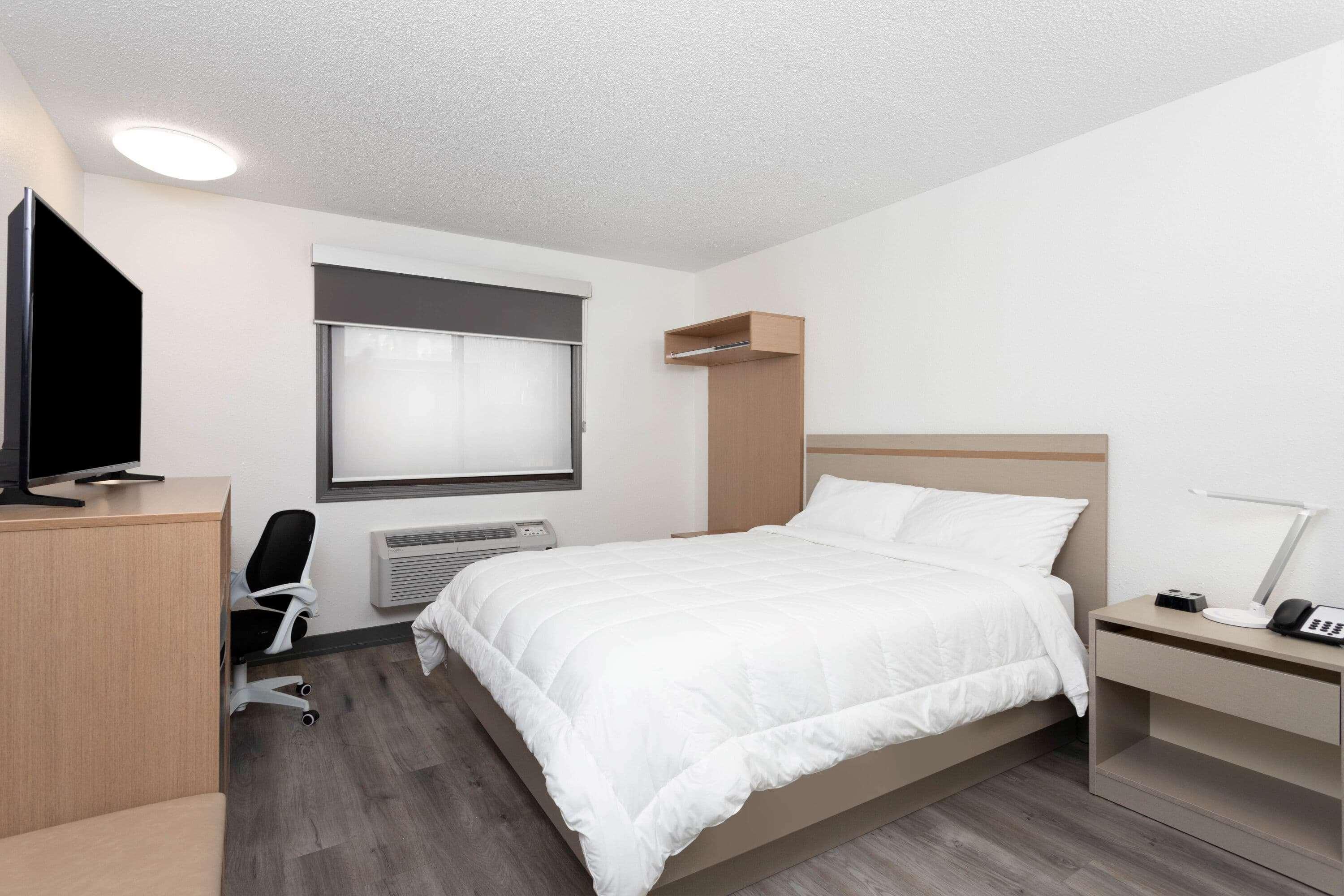 Travelodge By Wyndham Элкхарт Экстерьер фото